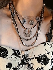 abordables Collier pour femme-Collier bohème en argent superposé avec chaînes noires et argentées, pendentifs circulaires et géométriques, parfait pour les tenues décontractées et de soirée, idéal pour les accessoires d&#039;été et de festival