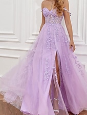 abordables Robes de bal de promo-Ligne A Robes de Quinceanera Élégant Robe Performance Noël Longueur au sol Sans manches Col en V Polyester Dos nu avec Plis 2025