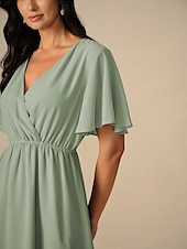 halpa Kukkaiset mekot-Naisten Polvipituinen mekko Morsiusneito mekko A linjainen mekko Tyylikäs Flounce Sleeve Häävieras Cocktailjuhla Normaali Tavallinen Lyhythihainen V kaula-aukko Punastuvan vaaleanpunainen Sininen