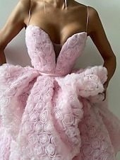baratos Vestidos Longos &amp; Gowns-Vestidos de Coquetel em A Vestido Estilo Celebridade Formal para Casamento Comprimento até o Chão Sem Manga Decote Profundo Cinto Faixa Tule com Flor de Rosa