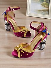 economico Scarpe vintage da donna-sandali da donna in velluto bordeaux con decorazioni dorate – sandali con cinturino alla caviglia in stile barocco con tacchi a blocco decorativi per eventi formali, feste in maschera e spettacoli teatrali