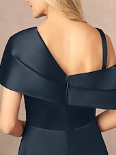 levne Večerní šaty-A-line večerní šaty elegantní šaty formální večerní party délky podlahy krátký rukáv v krku V satén s rozparkem