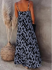 preiswerte Streifen- und geometrische Kleider-Damen Maxikleid A Linie Kleid Unterkleid Urlaub Lässig Boho Outdoor Ausgehen Strand Standard Passform Grafik Geometrisch Ärmellos Spaghettiträger Weiß Leicht Braun Blau Grau Sommer