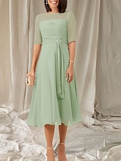 abordables Longueur du thé-Robe Mère de la Mariée A-Line Invité de Mariage Élégante Col Ras du Cou Longueur Thé Chiffon Manches Mi-longues avec Sash  Ruban Robe Midi Froncée