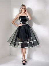 olcso Kisestélyik-Ball Gown A-vonalú Hazatérő Ruhák Elegáns Ruha Crinoline Ruha Formális Korse Ruha Esküvő Rövid  Mini Ujjatlan Pánt nélküli Átalakítható Szatén Ráncolt Bújtatóval