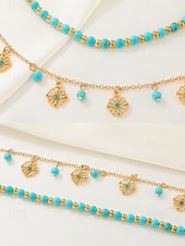 abordables Pulsera de mujer-Tobillera con cuentas turquesas para mujer y dijes chapados en oro: joyería bohemia de playa para vacaciones de verano y festivales.