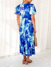 abordables Robes Floraux Imprimés-Femmes Robe Midi Robe Fleurie Robe bohème Robe Imprimée Mode Moderne Vacances Fête Sortir Coupe régulière Fleur Manche Courte Col en V Bleu Vert Été