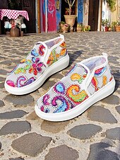 billige Sneakers til kvinner-Broderte slip-on sneakers til dame – fargerikt paisley-design med komfortabel såle, ideell for hverdagsbruk og trendy antrekk