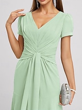 abordables Longueur du thé-Ligne A Robe de Mère de Mariée  Élégant Simple Minimaliste Col en V Longueur thé Chiffon Manche Courte avec Plis Froncé 2025