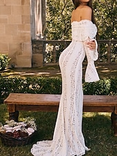 levne Bílé krajkové šaty-Dámské Dlouhé šaty Maxi šaty Krajkové šaty Šaty na ples Šaty na párty Elegantní Módní Párty Zvláštní příležitosti Večerní oslava Běžný Bez vzoru Dlouhý rukáv Pod rameny Černá Bílá Léto