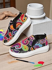 billige Sneakers til kvinner-Broderte slip-on sneakers til dame – fargerikt paisley-design med komfortabel såle, ideell for hverdagsbruk og trendy antrekk
