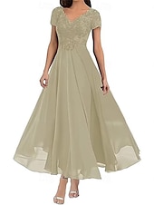 preiswerte Bodenlänge-A-Linie Brautmutterkleid Elegant V Ausschnitt Bodenlang Polyester Kurzarm mit Einfarbig 2025