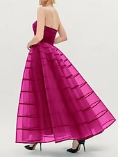 preiswerte Cocktailkleider-A-Linien Cocktailkleider Kreppkleid formelles Hochzeitskleid Tee-langes Maxikleid ärmellos strapless Nylon mit Schleife(n)