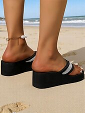 olcso Nyári szandálok-női platformos flip-flop szandálok strassz pántokkal – kényelmes strandszandálok nyaraláshoz és nyári viseletre