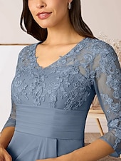 preiswerte Bodenlänge-Säule  Kolonne Mutter der Braut Kleid Hochzeitsgast Elegantes Hoher Schlitz V-Ausschnitt Bodenlanges Chiffon 3/4 Länge Ärmel mit Rüschenapplikationen Raffung