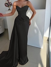 olcso Estélyi ruhák-Harang fazon Estélyi ruhák Elegáns Ruha Előírásos Esküvő Földig érő Ujjatlan Pánt nélküli Pezsgős menyasszony anyja ruha Szatén val vel Strasszkő Csillogás Ráncolt 2025