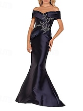 preiswerte WEISS-Meerjungfrau  Trompete Abendkleid Elegantes Kleid Formelle Hochzeit Bodenlang Ärmellos Offene Schulter Satin mit Perlen