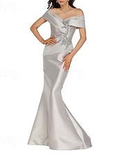 preiswerte WEISS-Meerjungfrau  Trompete Abendkleid Elegantes Kleid Formelle Hochzeit Bodenlang Ärmellos Offene Schulter Satin mit Perlen
