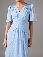 baratos Comprimento do chão-Vestido de mãe da noiva em linha A com bolinhas queimadas azul-celeste, elegante e simples, para convidada de casamento, decote em V, comprimento até o chão, renda de chiffon, manga curta com franzido