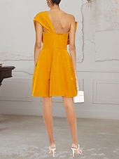 abordables Robes de bal de rentrée scolaire-Robe Moire moutarde jaune haute couture robe de bal A-Line robes de retour à la maison jacquard élégant robe formelle semi-formelle mariage courte  mini sans manches épaule unique avec nœud(s) robe