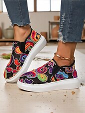 billige Sneakers til kvinner-Broderte slip-on sneakers til dame – fargerikt paisley-design med komfortabel såle, ideell for hverdagsbruk og trendy antrekk