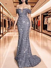 preiswerte Abendkleider-Meerjungfrau  Trompete Quinceanera Kleider Elegantes Kleid Formelle Hochzeit Sweep  Brush Zug Ärmellos Schulterfrei Pailletten Rückenfrei mit Pailletten