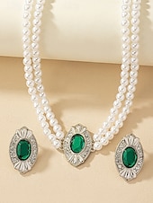ieftine Colier de damă-Set colier și cercei vintage pentru femei, cu perle – bijuterii elegante din mărgele duble și accente ovale aurii pentru doamne, ideale pentru nunți, petreceri și ocazii formale