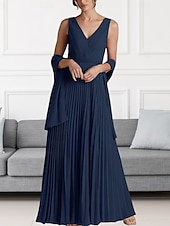 abordables Longueur du plancher-Ligne A Robe de Mère de Mariée  robe demoiselle d honneur Élégant Col en V Longueur au sol Chiffon Sans manches Echarpe incluse avec Perlage Fronces 2025