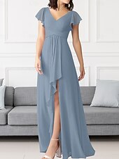 economico Abiti da damigella-Abito da damigella a trapezio, scollo a V, maniche lunghe, elegante, strascico a ruota in chiffon con pieghe e volant 2025