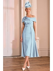 abordables Robes de cocktail-Robe de cocktail A-Line Robe élégante Formelle Mariage Longueur aux chevilles À manches courtes Une épaule Satin avec Fleur d&#039;épaule Robes