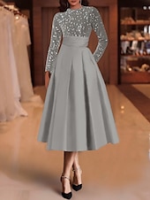economico Abiti da cocktail-Abiti da cocktail A-line in paillettes elegante abito invitata a matrimonio lunghezza tè maniche lunghe scollo a gioiello in raso con pieghe abiti Derby 2025