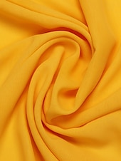 billiga GUL-Strandbröllop A-Line Aftonklänning Elegant Klänning Formell Bröllopsgäst Golvlängd Utan Ärmar Juvelhals Chiffon med Strass Glittrande Fållar