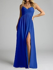baratos Vestidos para Madrinhas-Vestido de dama de honra em corte A, decote em V / alças finas, sem mangas, elegante, longo, chiffon com pregas / frente aberta / franzido 2025