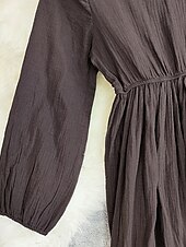 levne Boho šaty-Dámské Midi šaty Volnočasové šaty Bavlněné plátěné šaty Módní Moderní Dovolená Denní Víkend Běžný Bez vzoru Dlouhý rukáv Do V Hnědá Léto