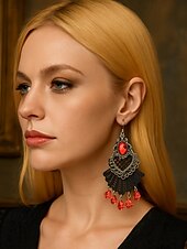 abordables Boucle d&amp;#39;oreille pour femme-Boucles d&#039;oreilles pendantes gothiques vintage en alliage pour femmes avec pierre noire et perles rouges, bijoux fantaisie pour fête d&#039;Halloween pour style punk rétro
