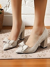 olcso Block Heels-női fekete velúr blokk sarkú, hegyes orrú, strasszos masnival díszített, elegáns és kényelmes alkalmi randevúkra és mindennapi viseletre.