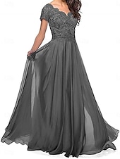 preiswerte Bodenlänge-A-Linie Brautmutterkleid Elegant Herzförmiger Ausschnitt Bodenlang Polyester Kurzarm mit Falten 2025