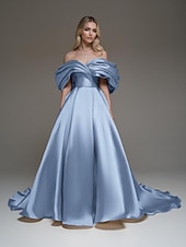 baratos Champanhe-Vestido de Festa em A-Line Gola Alta Vestido Elegante Formal para Casamento Cauda de Corte Sem Mangas Ombros à Mostra Cetim Stretch com Pregas e Ruchado