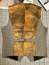 preiswerte Herrenweste-Herren Weste Gilet Urlaub Party Geschäft Mode Lässig Sommer Frühling Tasche Knöpfe Polyester Bequem Farbblock Einreihig Ein-Knopf V Ausschnitt Normale Passform Kaffee Weste