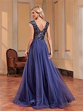 economico BLU-Abiti per Quinceanera A-Line elegante abito formale per matrimonio lunghezza del pavimento senza maniche scollo a V tulle con schiena a V e paillettes