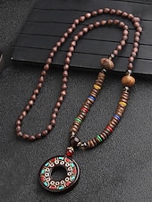 abordables Bijoux pour hommes-Collier pendentif en perles tribales pour homme – perles ethniques en bois faites à la main avec des accents turquoise, style bohème pour une tenue décontractée, de yoga, de méditation ou de festival