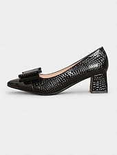 preiswerte 1950er Jahre-Damen-Pumps aus Lackleder im Vintage-Stil mit Krokodilprägung – braune Pumps mit spitzer Spitze, übergroßer Schleife und Blockabsatz fürs Büro, Teepartys und Outfits im Stil der 50er Jahre
