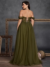 baratos VERDE-Vestidos A-Line Plus Size Vestido Curvo Elegante Formal Casamento Comprimento do Chão Sem Mangas Ombro Descido Chiffon Costas à Mostra com Fenda 2025
