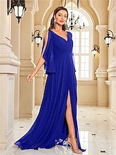 olcso KÉK-A-vonalú Quinceanera Ruhák Elegáns Ruha Formális Esküvői Padlói Hosszú Ujjú V Kivágású Chiffon V Hátsó Fodros Hasítékkal