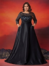 billiga SVART-A-Linjeklänningar Plus Size Elegant Kurva Klänning Formell Bröllop Golvlängd Långa Ärmar Runda Hals Siden med Pärlor