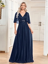 abordables Semi-formel / Cocktail-Robe de quinceanera A-Line élégante robe formelle de mariage longueur sol manches courtes col en V en satin avec plis