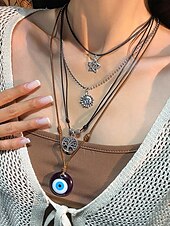 abordables Collier pour femme-Ensemble de colliers à breloques bohèmes superposés pour femmes – pendentifs multicouches mauvais œil, soleil et étoile avec tour de cou en perles, pour la mode spirituelle, les festivals et le quotidien