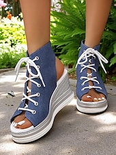 tanie Casual sandały-damskie sandały na koturnie z denimu, modne letnie buty z odkrytymi palcami, idealne na basen, wyjścia na brunch i do nadmorskich kawiarni