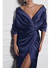economico Lunghezza del pavimento-Abito da sposa a sirena/tromba, elegante, semplice e minimalista, con scollo a V, colletto a trapezio, lunghezza al pavimento, in raso elasticizzato, mezza manica, con dettagli arricciati e spacco