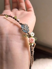 economico Bracciale da donna-Bracciale da donna fatto a mano con pietre preziose floreali – perline di cristallo naturale, stile boho regolabile, ideale per abbigliamento casual, regali e outfit ispirati alla natura
